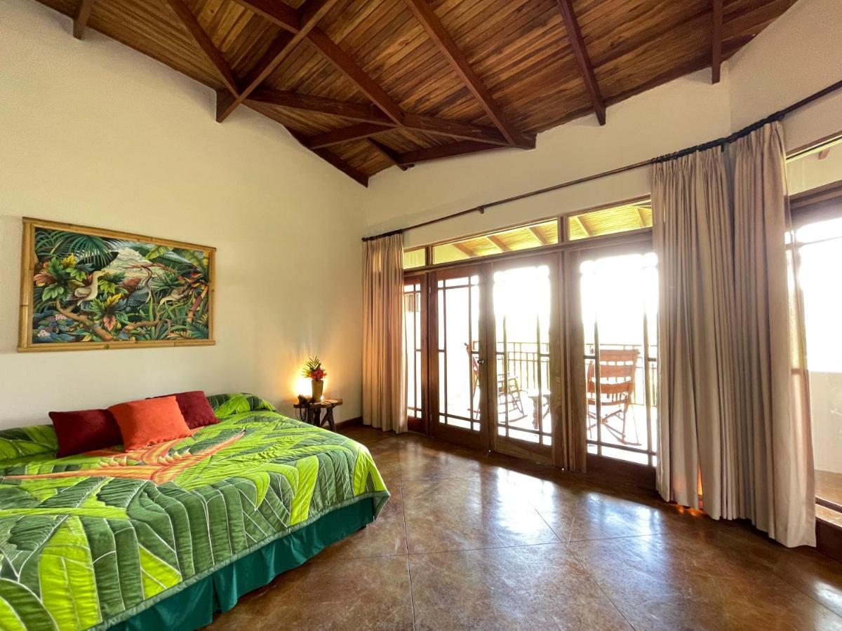 Lost Iguana Resort And Spa ラ・フォルトゥナ エクステリア 写真