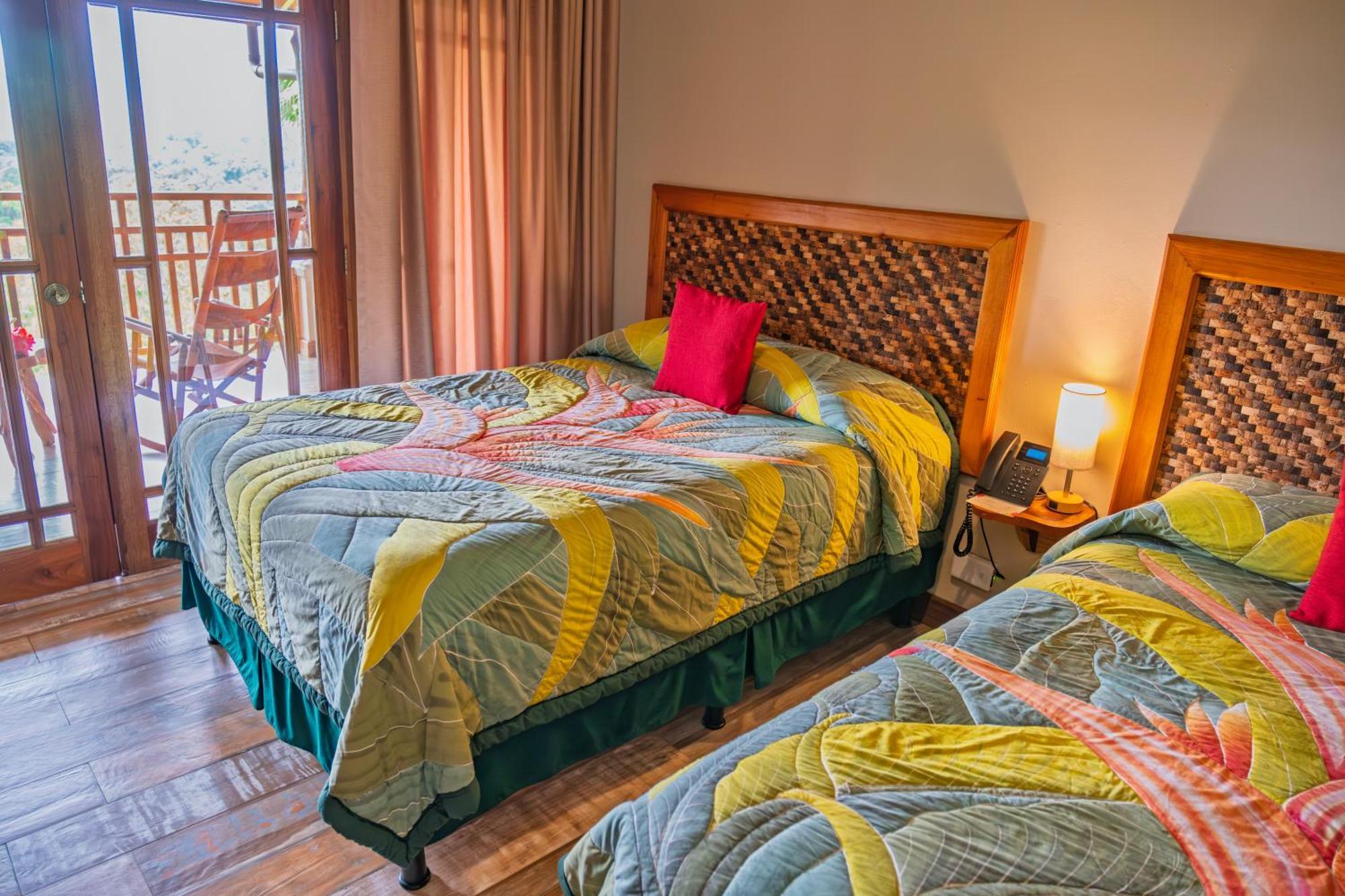 Lost Iguana Resort And Spa ラ・フォルトゥナ エクステリア 写真
